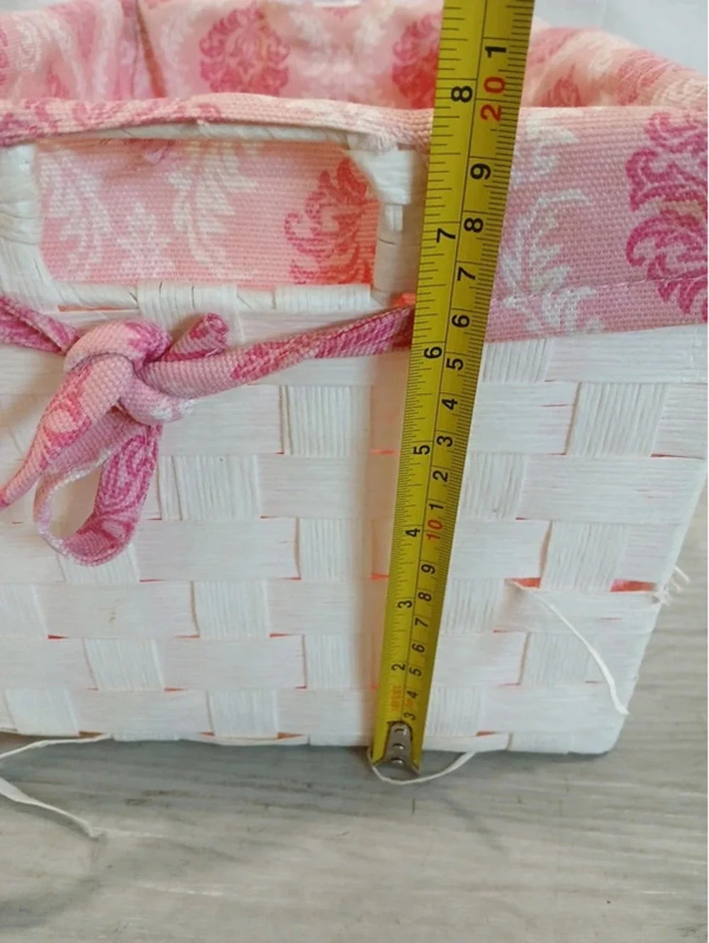 2 organizer baskets